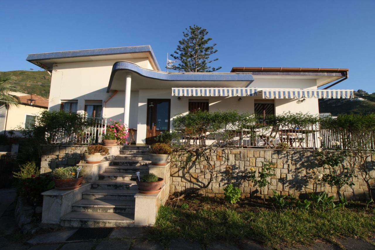 B&B Villa Rosa Cefalu Bagian luar foto