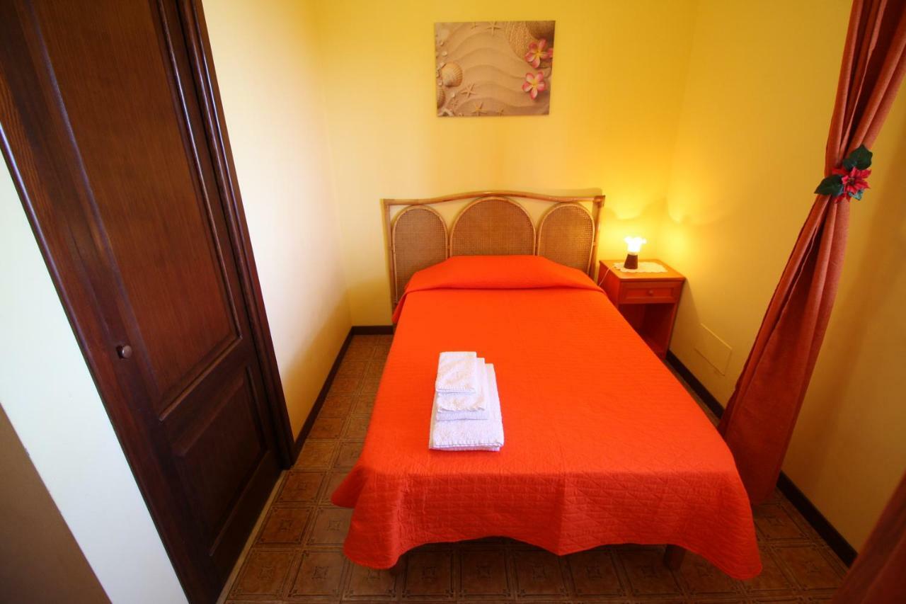 B&B Villa Rosa Cefalu Bagian luar foto